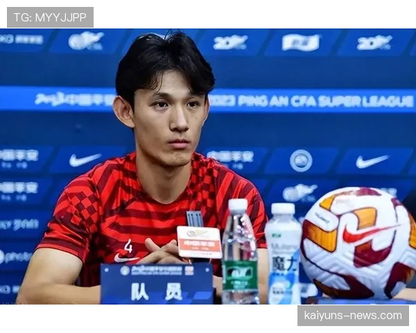 王燊超训练完直接去接娃,这反差谁懂啊 王燊超训练完直接去接娃,这反差谁懂啊
